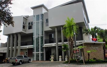 De'Corner Guest House Маланг Екстериор снимка