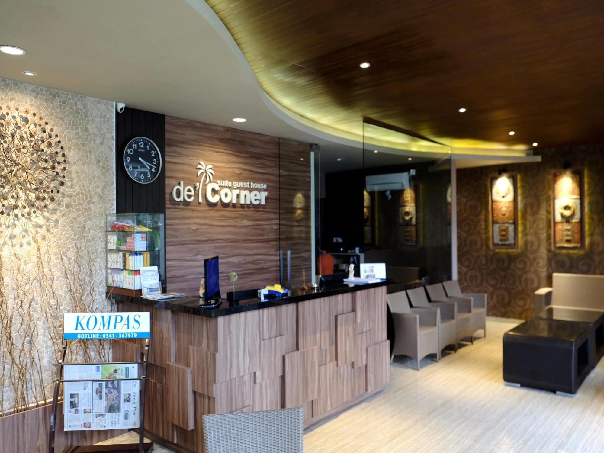 De'Corner Guest House Маланг Екстериор снимка